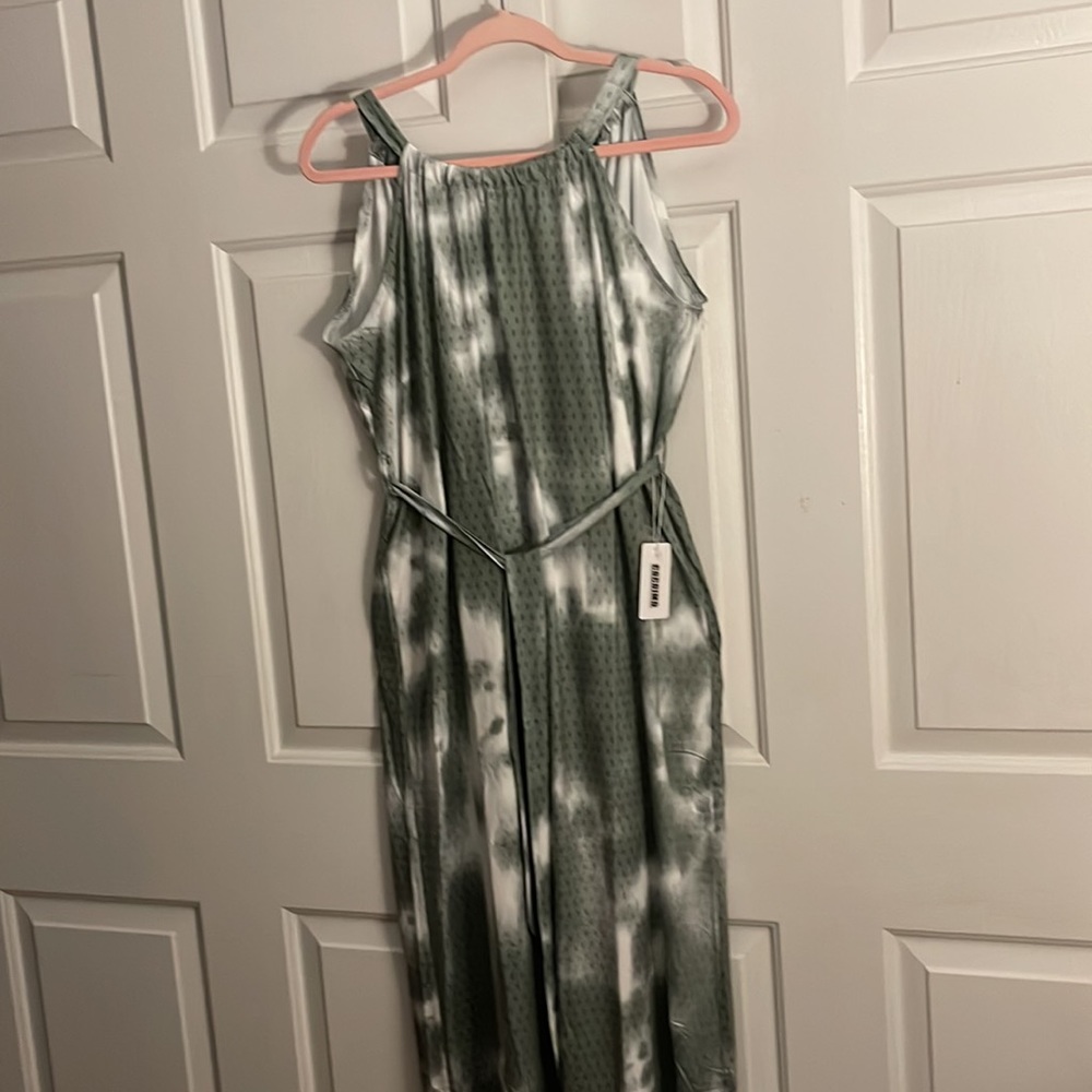 Cocoimo Tie Dye Maxi Dress fixed shoulder straps and tie belt at waist Green - Picture 12 of 16